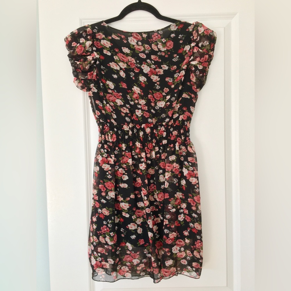 Floral Dress, Urban Behaviour, Size S, Black w/ Red & White Flowers, Sundress - Picture 5 of 9